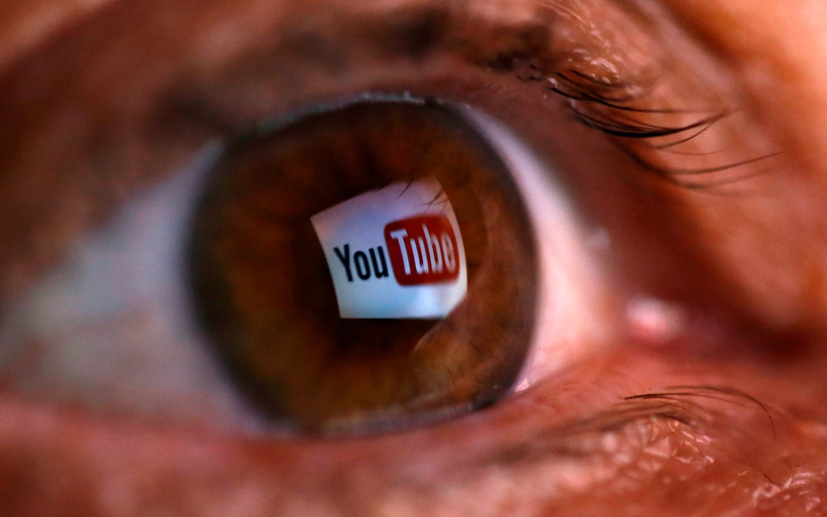 YouTube cambia filosofia: sulle TV presto pubblicità più lunghe ma meno frequenti