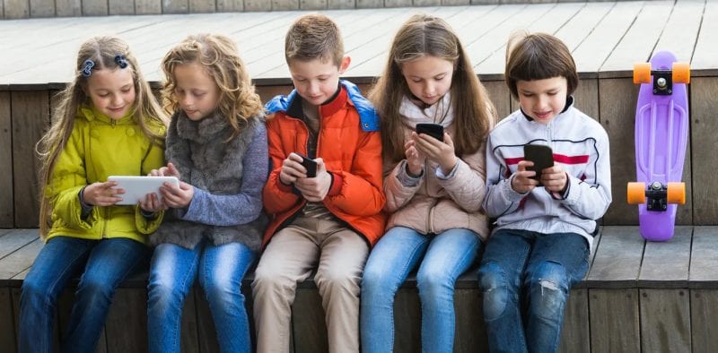 Bambini Sui Social Cosa Sappiamo Su Quello Che Fanno I Minori Sul Web