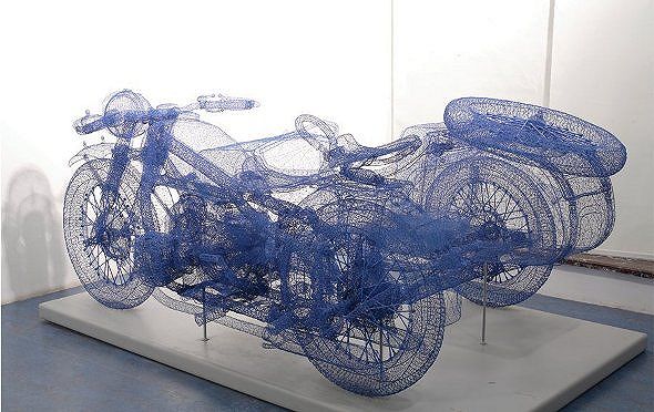 Le sculture in fil di ferro arredano come un disegno leggero e solo dal  vero si percepisce a pieno la tridimensionalità 🙂, By Filomena Wire Art