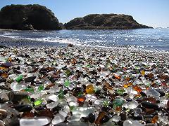 Glass Beach: La spiaggia di vetro