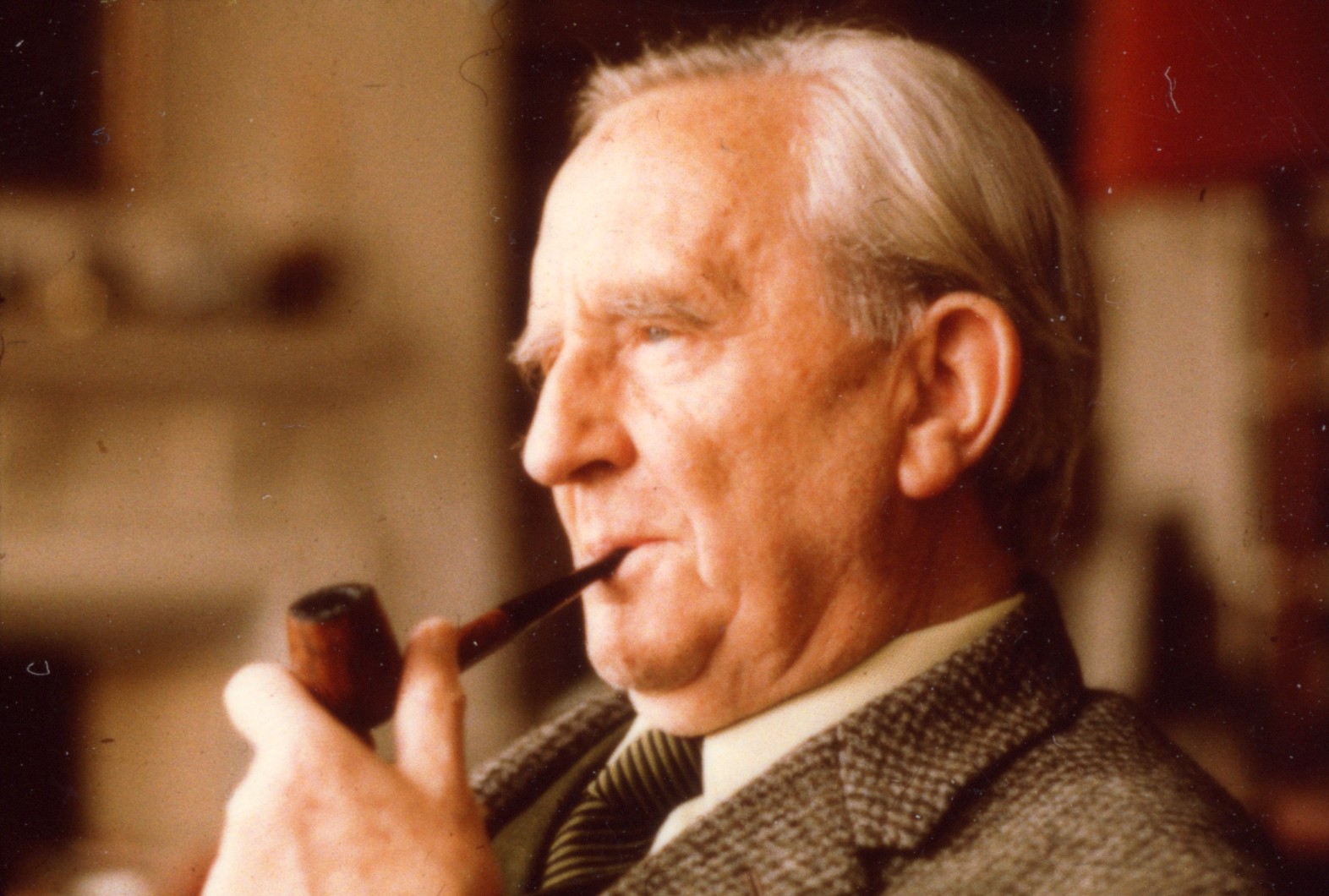 Lucca Comics & Games stringe un accordo triennale con Aist per celebrare Tolkien