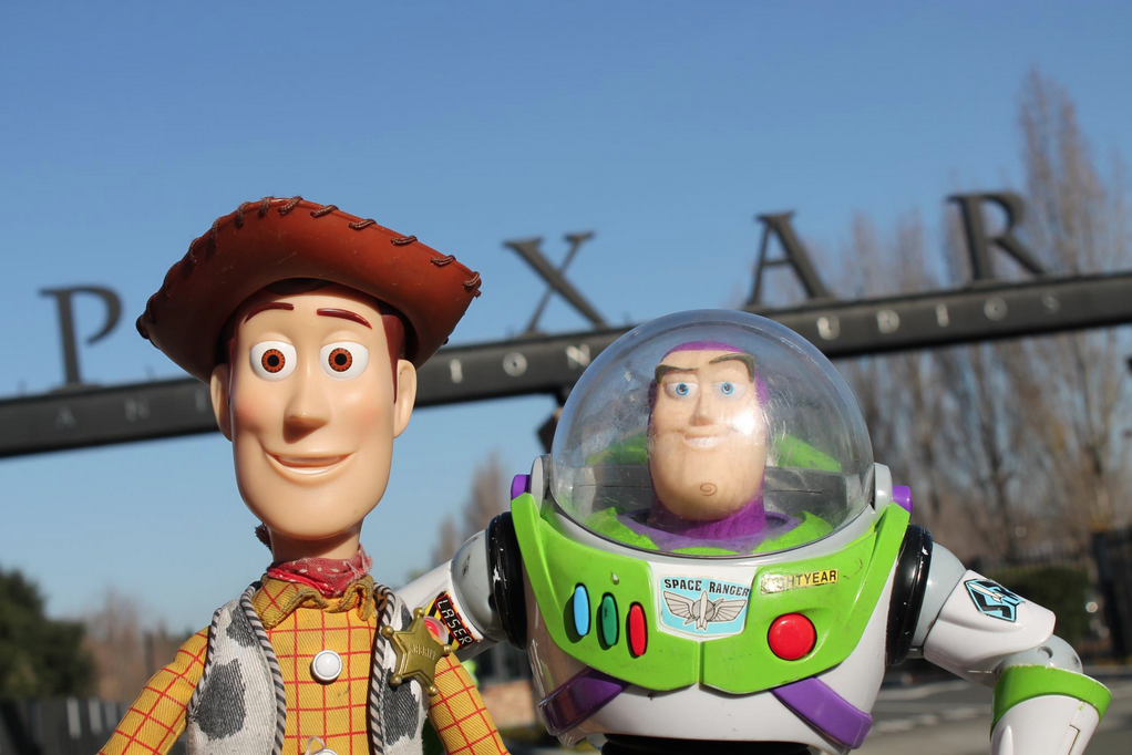 Toy Story rifatto interamente in live action con giocattoli veri
