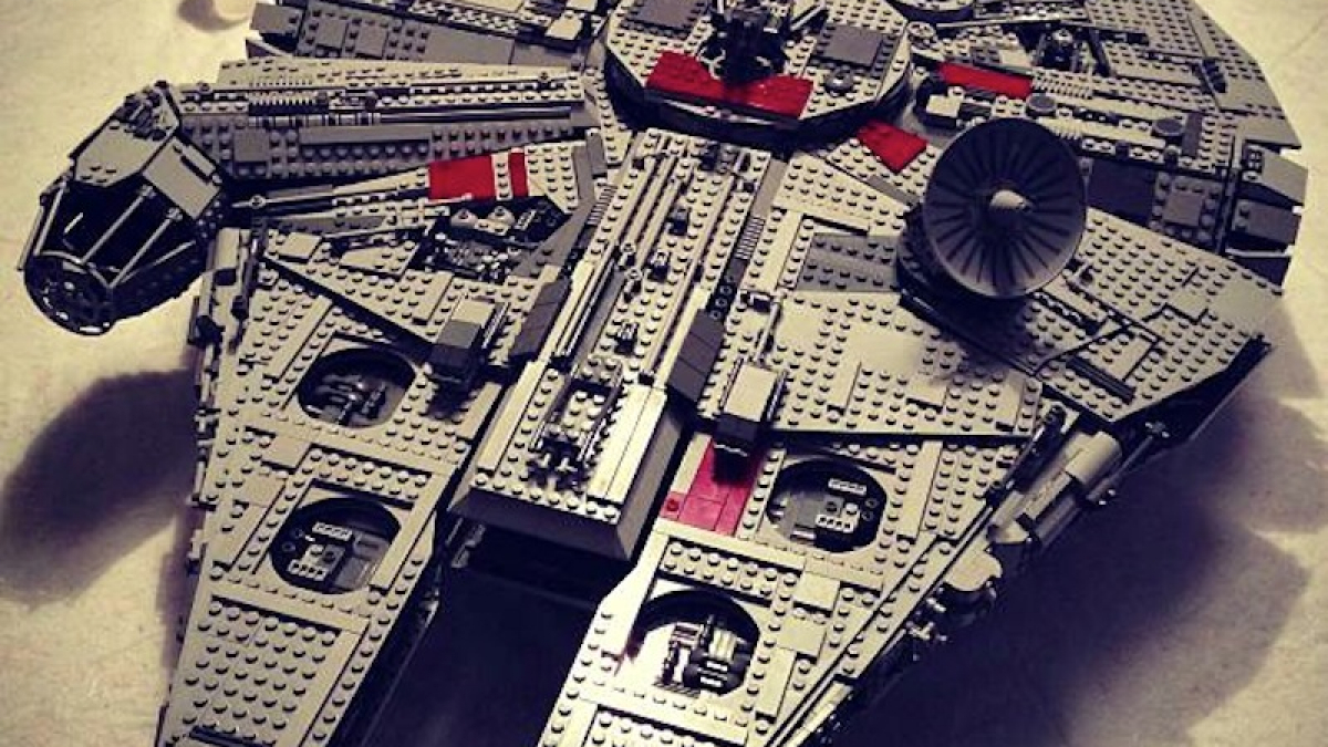 Lego Star Wars 10179 Millennium Falcon UCS