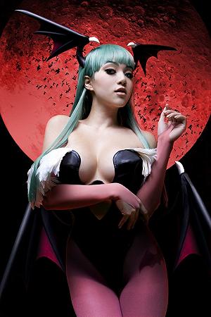 Linda Le è Morrigan Aensland - 049