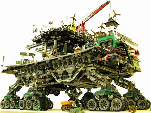 cool-latest-best-fun-toys-gadgets-gifts-for-kids-022010_lego_1