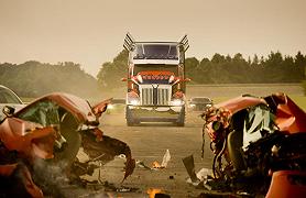 Transformers: Rise of the Beasts – Optimus Prime in un video dal set