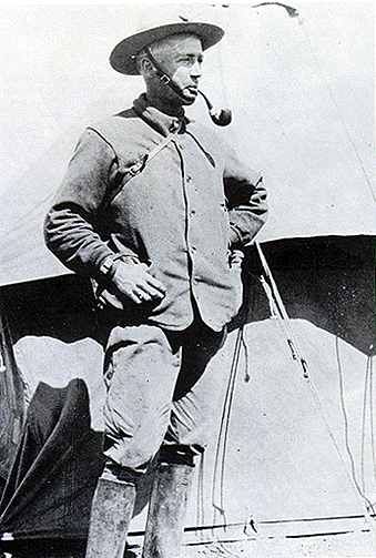 Patton durante la campagna messicana.