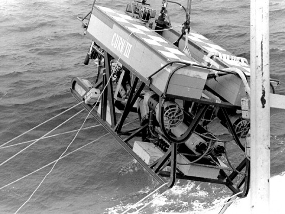 CURV-III_PISCES_RESCUE_-_NAVY_PHOTO_1973