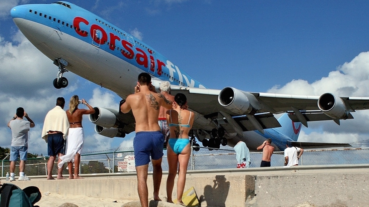 jetphotos
