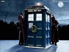 Doctor Who, costruisci il tuo TARDIS natalizio