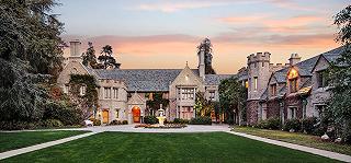 La Playboy Mansion è in vendita