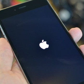 Impostare la data sbagliata può bloccare il vostro iPhone, iPad e iPod Touch