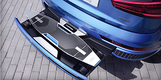Audi: auto più smart con un longboard integrato