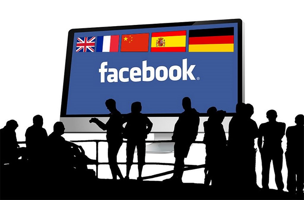 Facebook, in arrivo i post multilingua