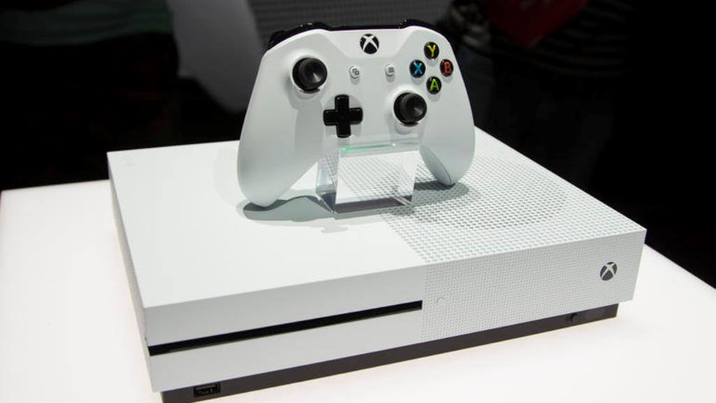 Xbox One supera ancora PlayStation 4 negli Stati Uniti