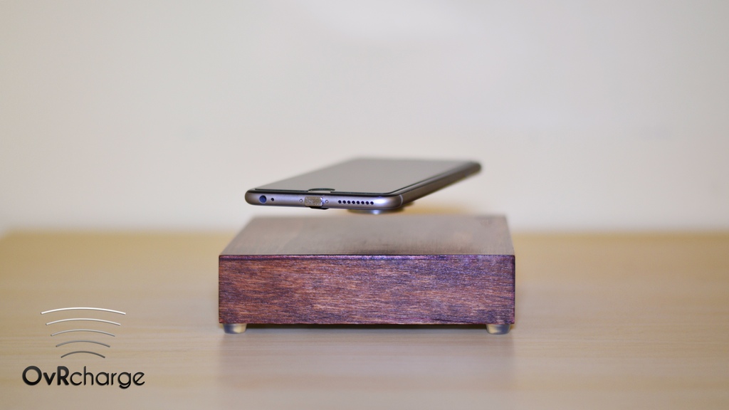 OvRcharge, caricatore wireless a levitazione magnetica