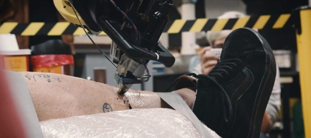 Tatoué, il primo robot tatuatore al mondo