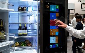 LG, a IFA 2016 il frigo smart con Windows 10