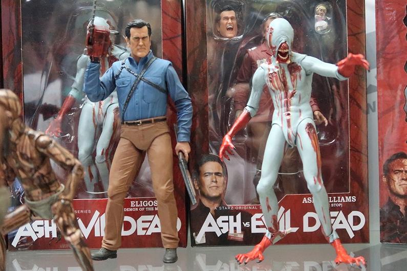 NECA al NYCC: Alien, Predator, Evil Dead e altro!