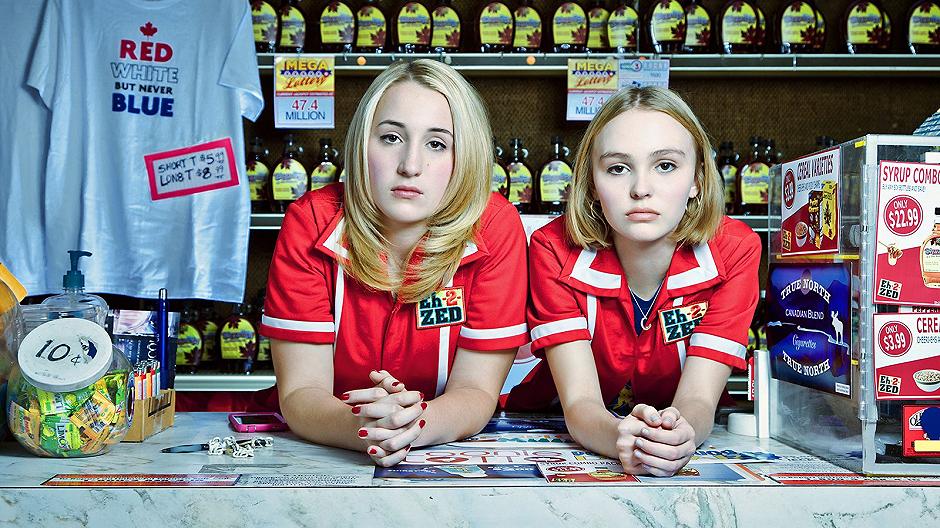 Yoga Hosers: le clerks di Kevin Smith arrivano al cinema