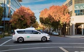 Google Waymo presenta la Chrysler Pacifica a guida autonoma