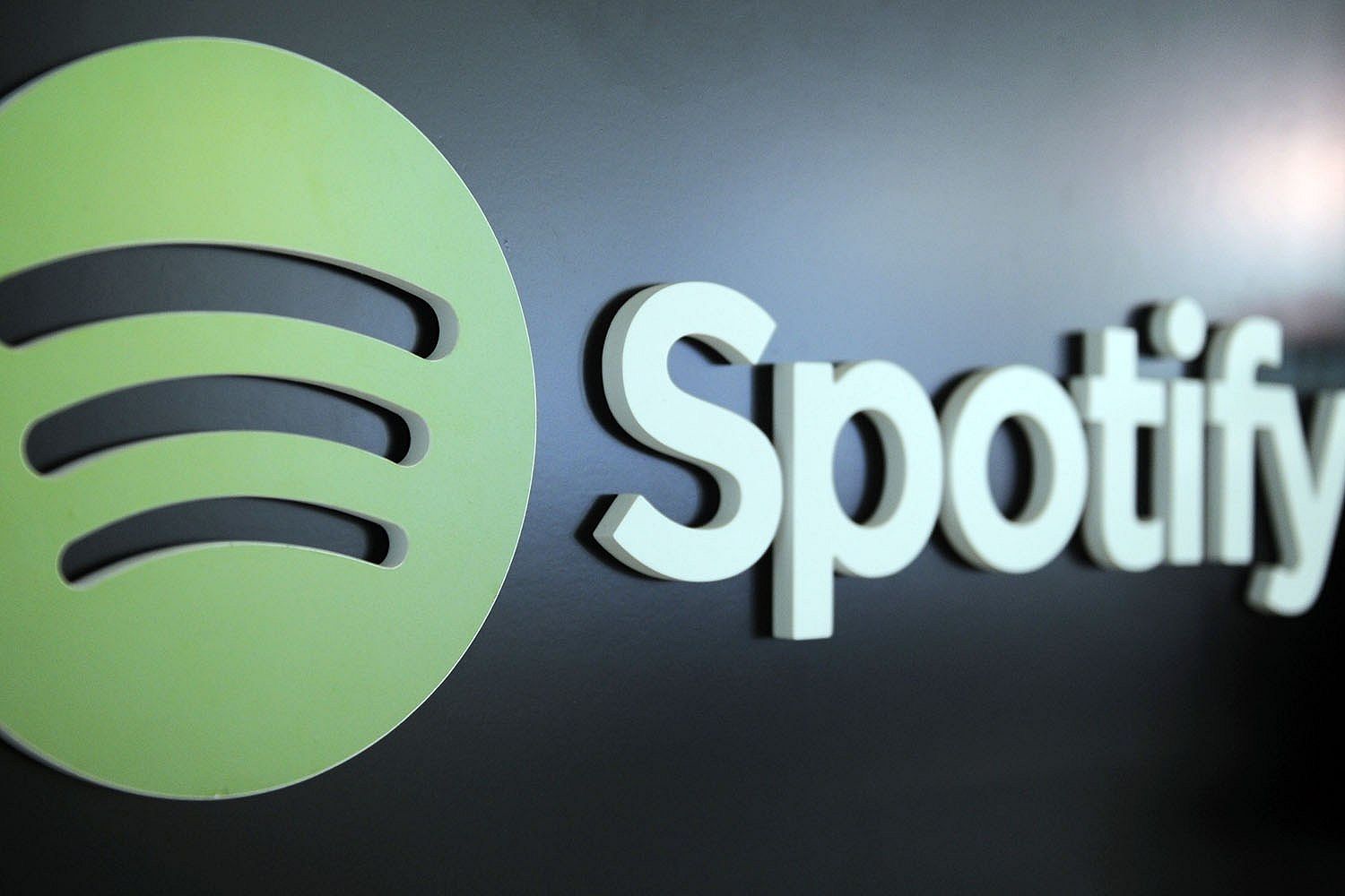 Spotify: la scommessa sui podcast non sta ripagando