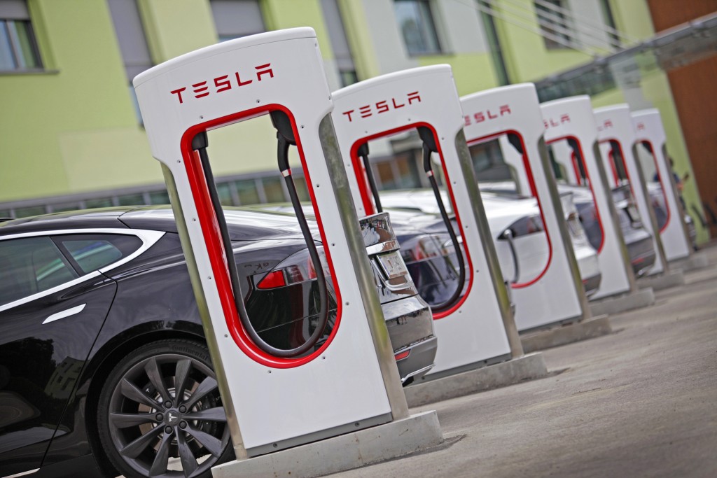 Ecco i nuovi Supercharger di Tesla per l’Italia