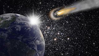 Asteroide grande come uno stadio sfreccerà sopra la Terra, pericoloso per la NASA