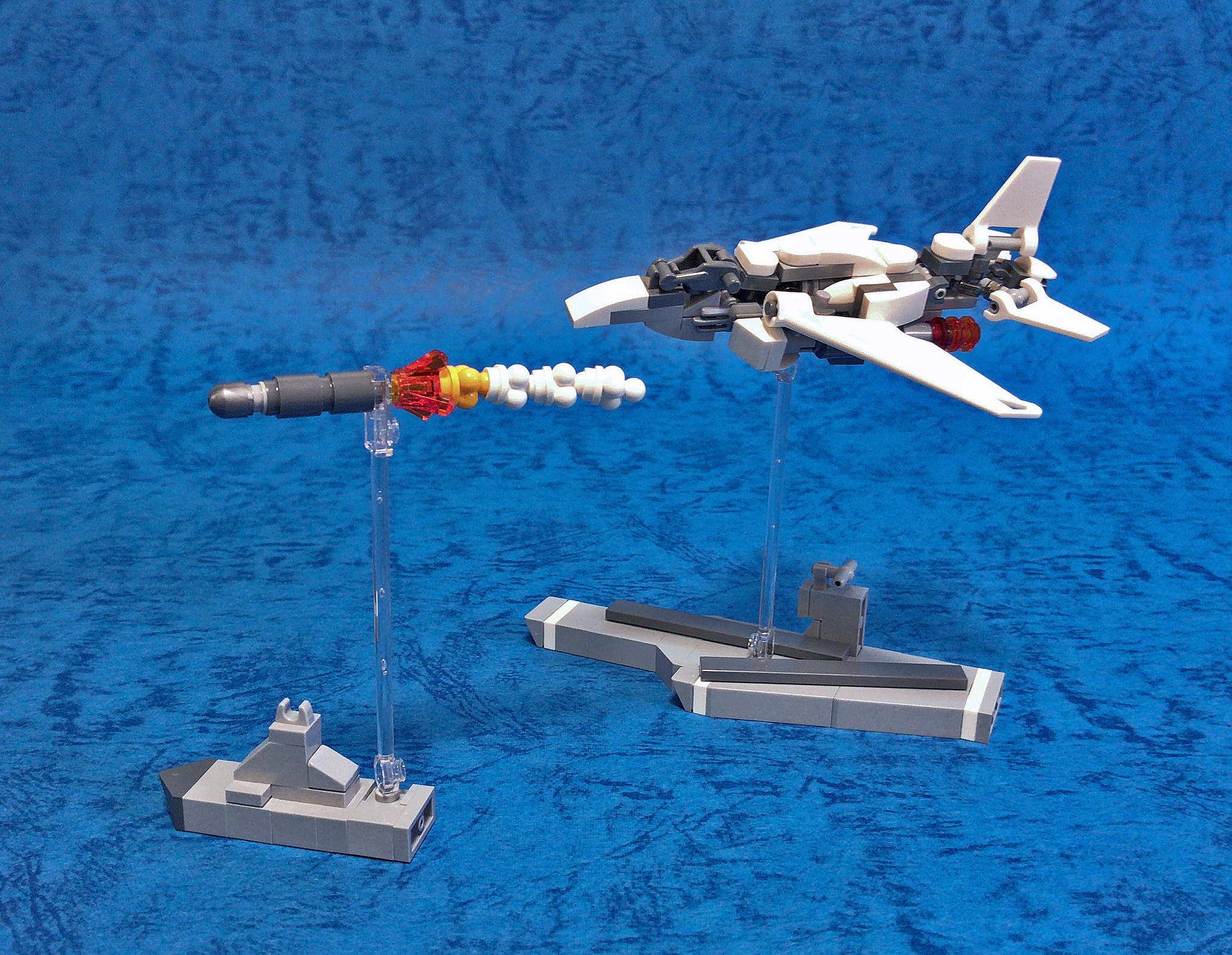 Fox One LEGO Fighter 01