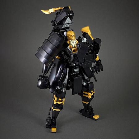 Black Samurai mech