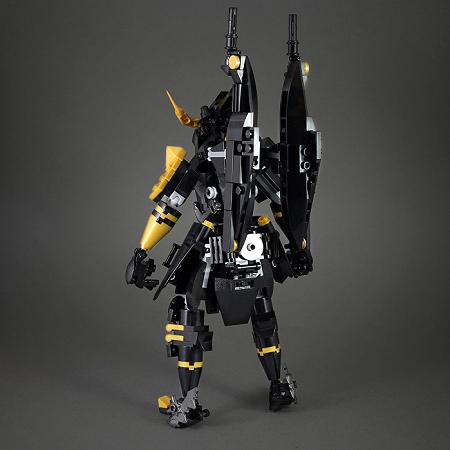 Black Samurai mech