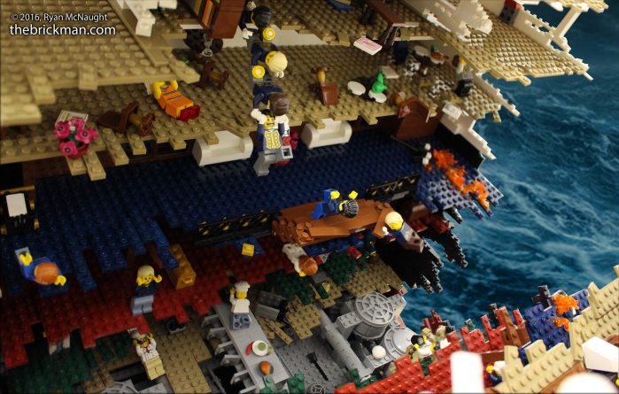 lego titanic