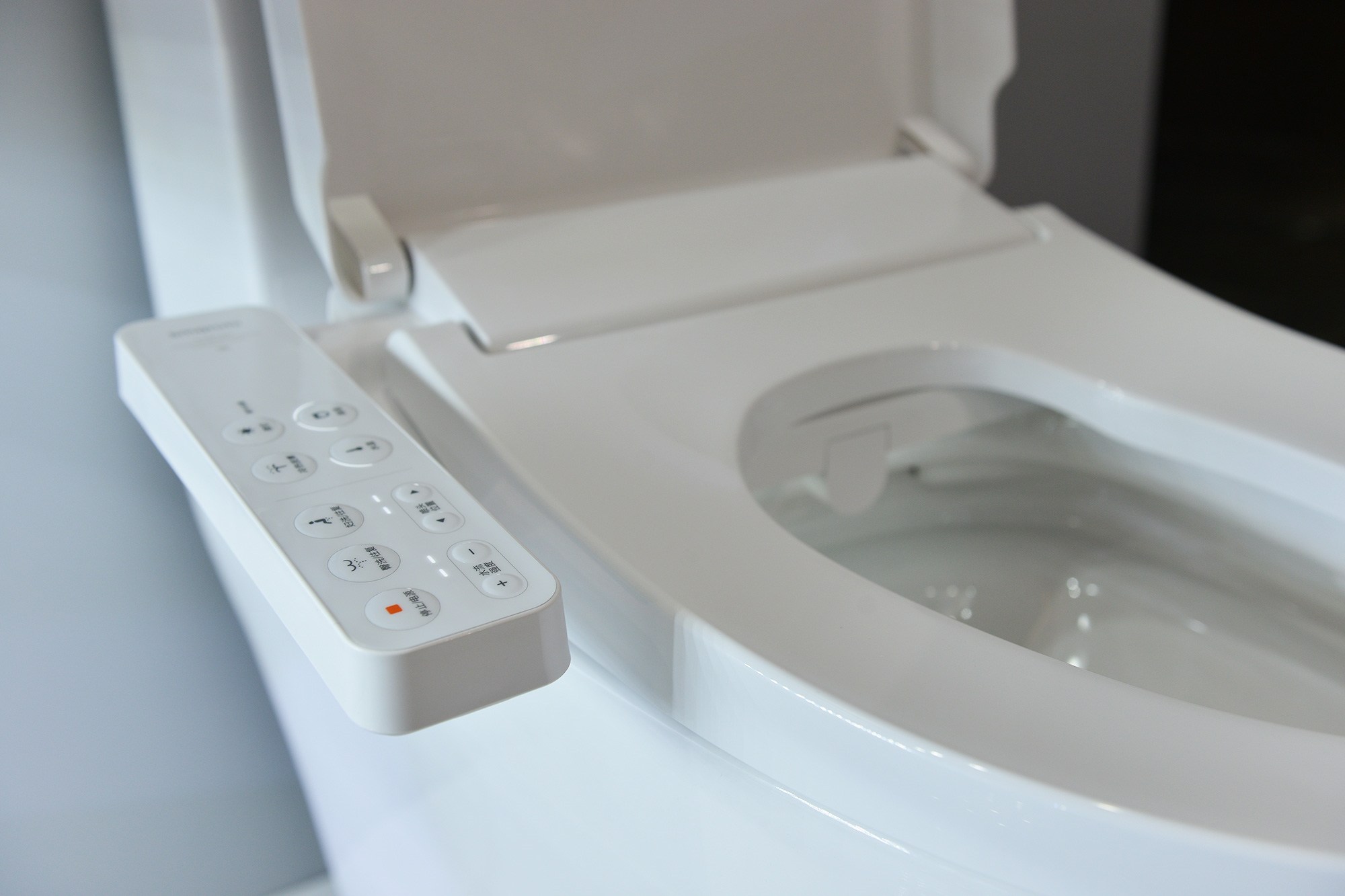 Xiaomi Smart Toilet Cover: in arrivo il copriwater smart in stile Toto