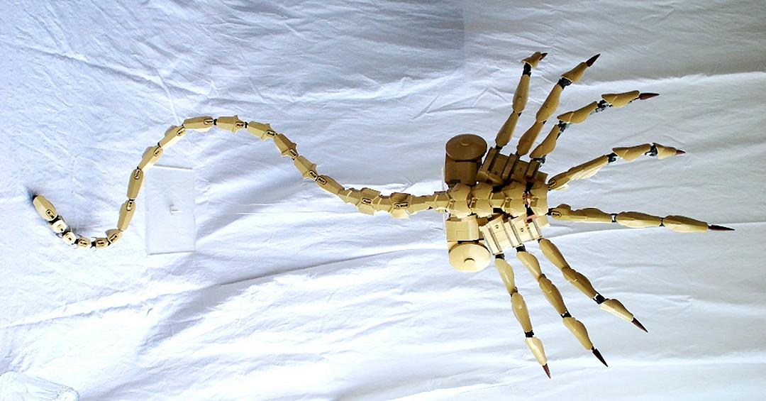 Disponibili le istruzioni per il Facehugger LEGO dal film Alien