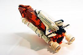 Discovery LEGO realizzato da Alex “Orion Pax” Jones