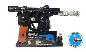 La replica LEGO della pistola di Han Solo in scala 1:1