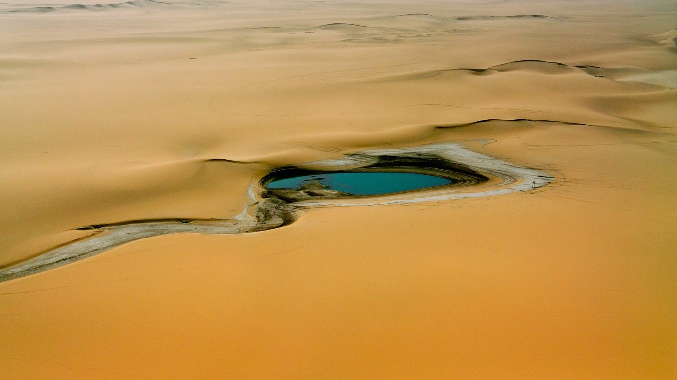 Acqua estratta dall'aria del deserto, l'esperimento rivoluzionario di MIT e UC Berkely