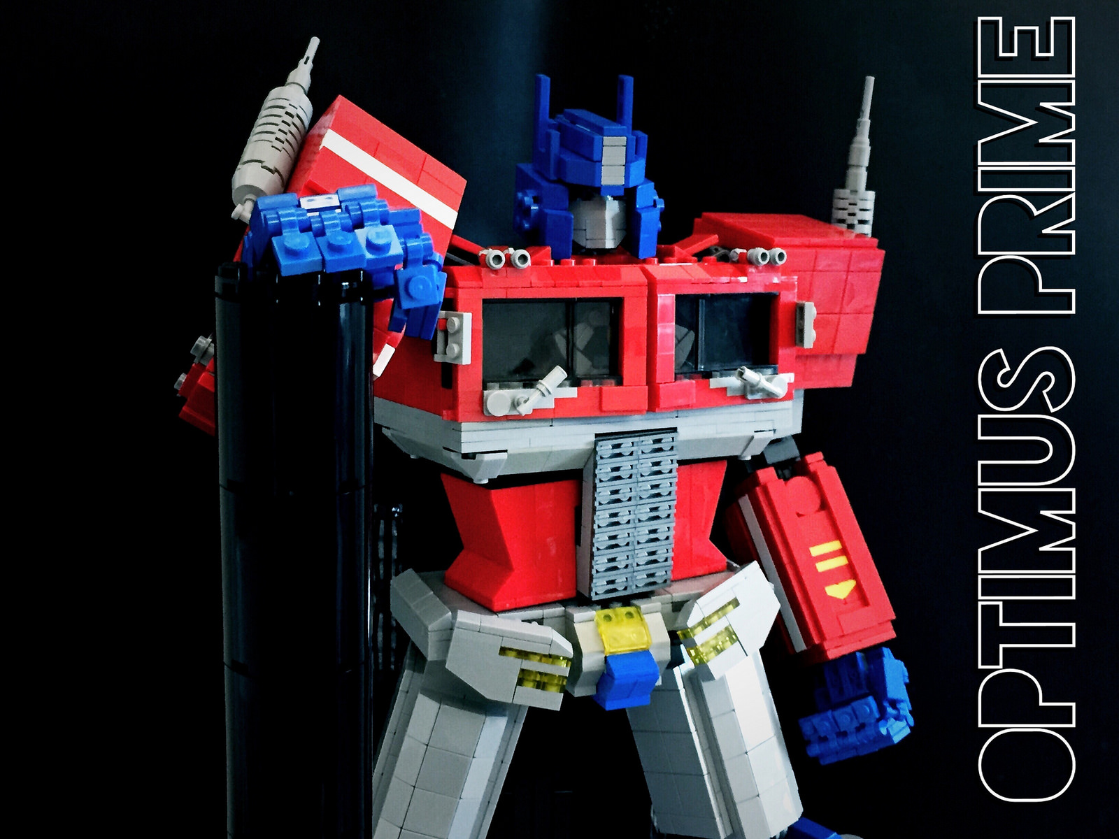 Optimus Prime in LEGO