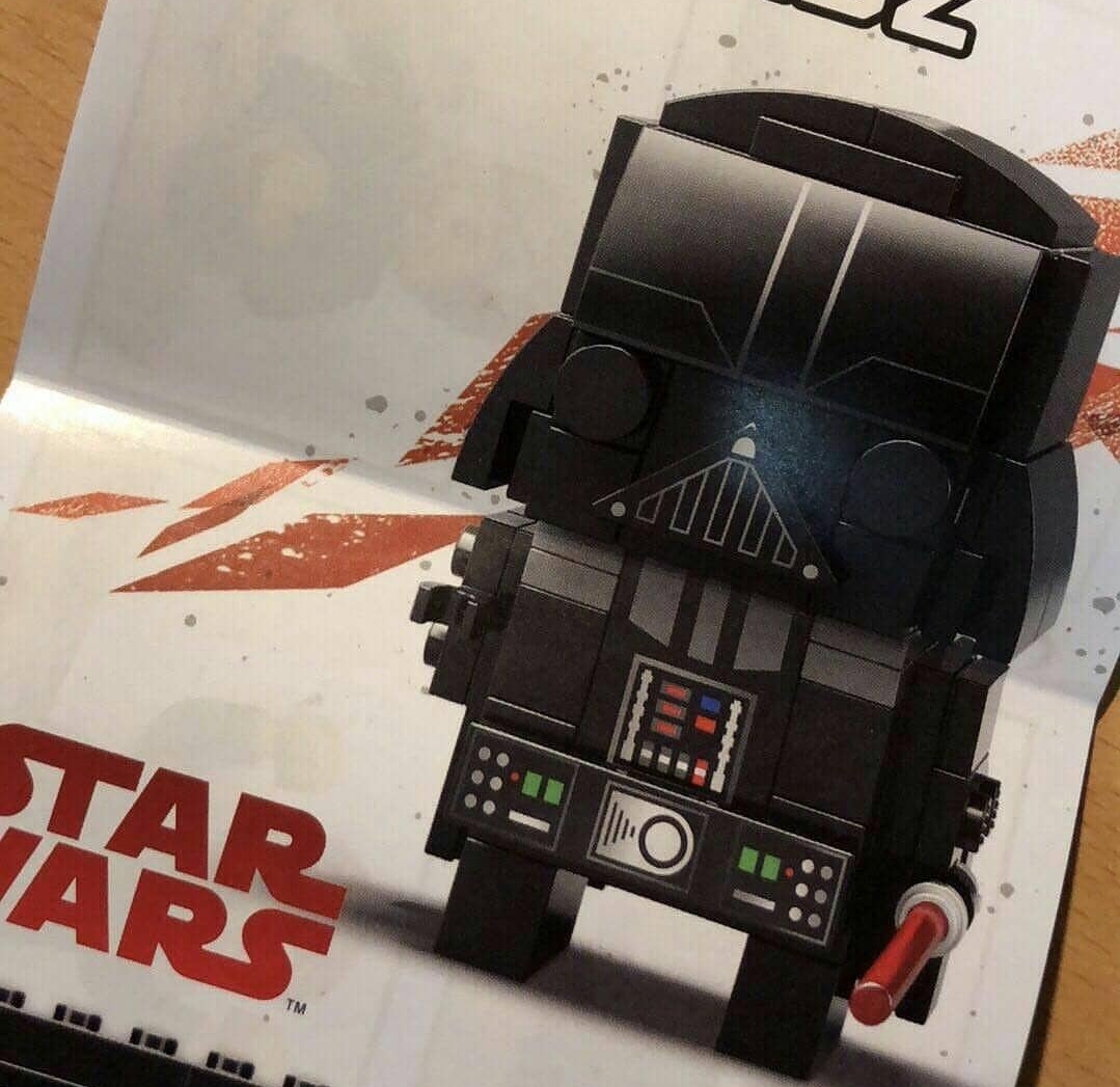 Prima immagine del Brickheadz LEGO di Darth Vader