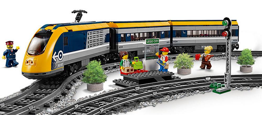 Prime immagini dei nuovi treni LEGO City