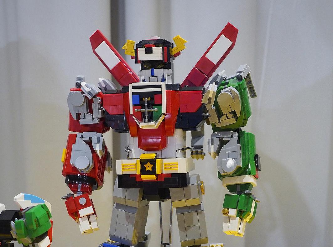 Novità interessante per chi attende il set LEGO Ideas di Voltron 21311