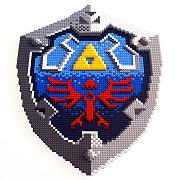 Lo scudo Hylian di Link ricreato in LEGO