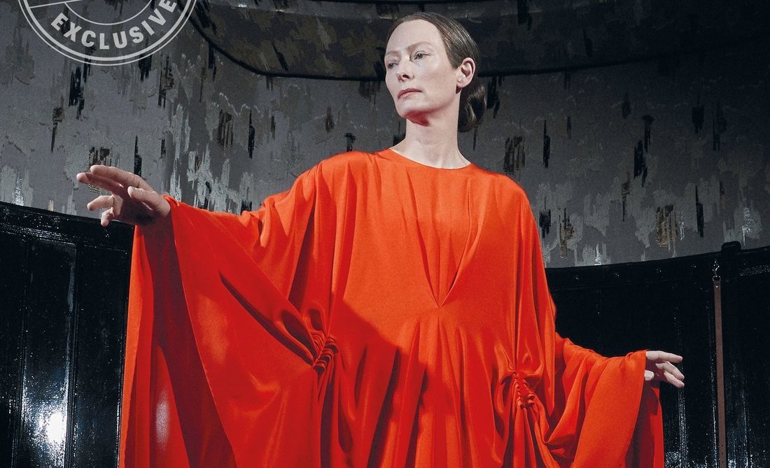 Suspiria: Tilda Swinton in una nuova foto tratta dal film