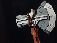 L’ascia-martello StormBreaker di Thor a grandezza naturale in LEGO