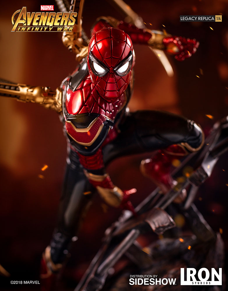 Iron Spider-Man Statue by Iron Studios
