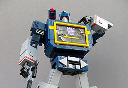 Soundwave trasformabile LEGO da Joe Perez