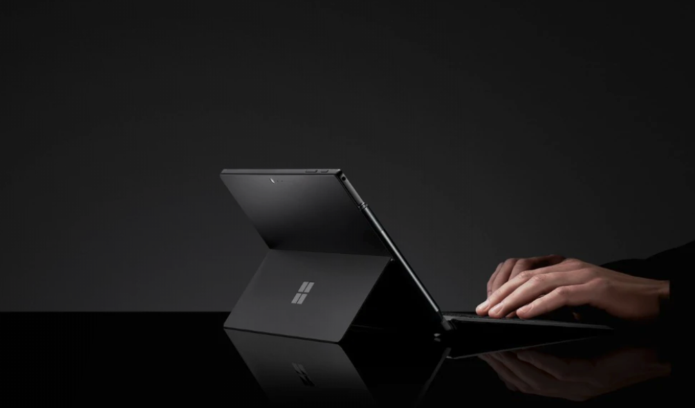 I nuovi Surface sono ora disponibili in prevendita in Italia