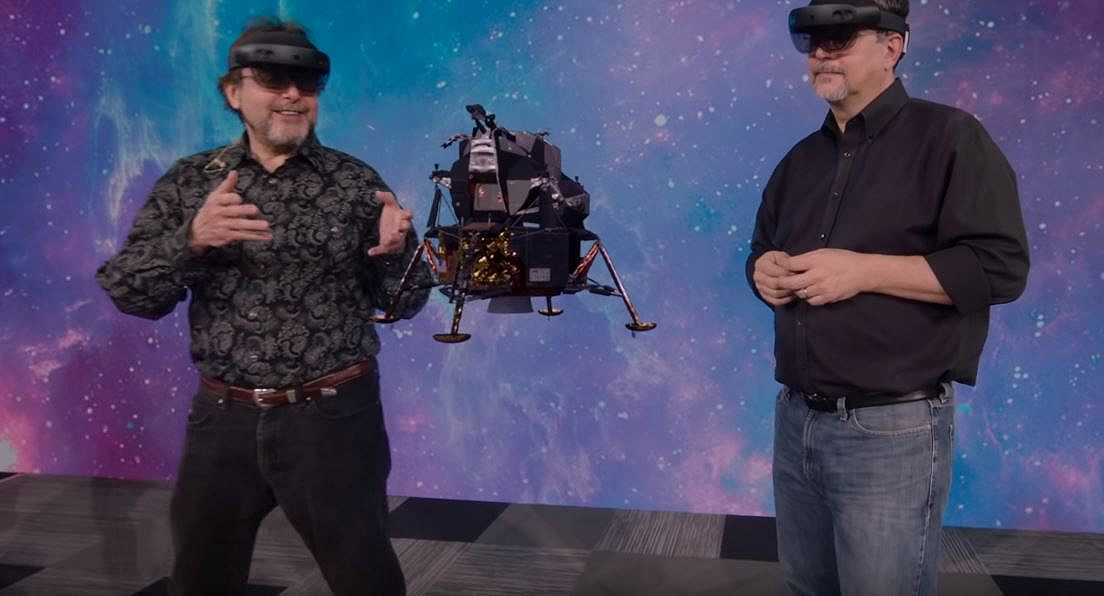 Apollo 11: Microsoft ha simulato l’atterraggio sulla Luna usando HoloLens 2