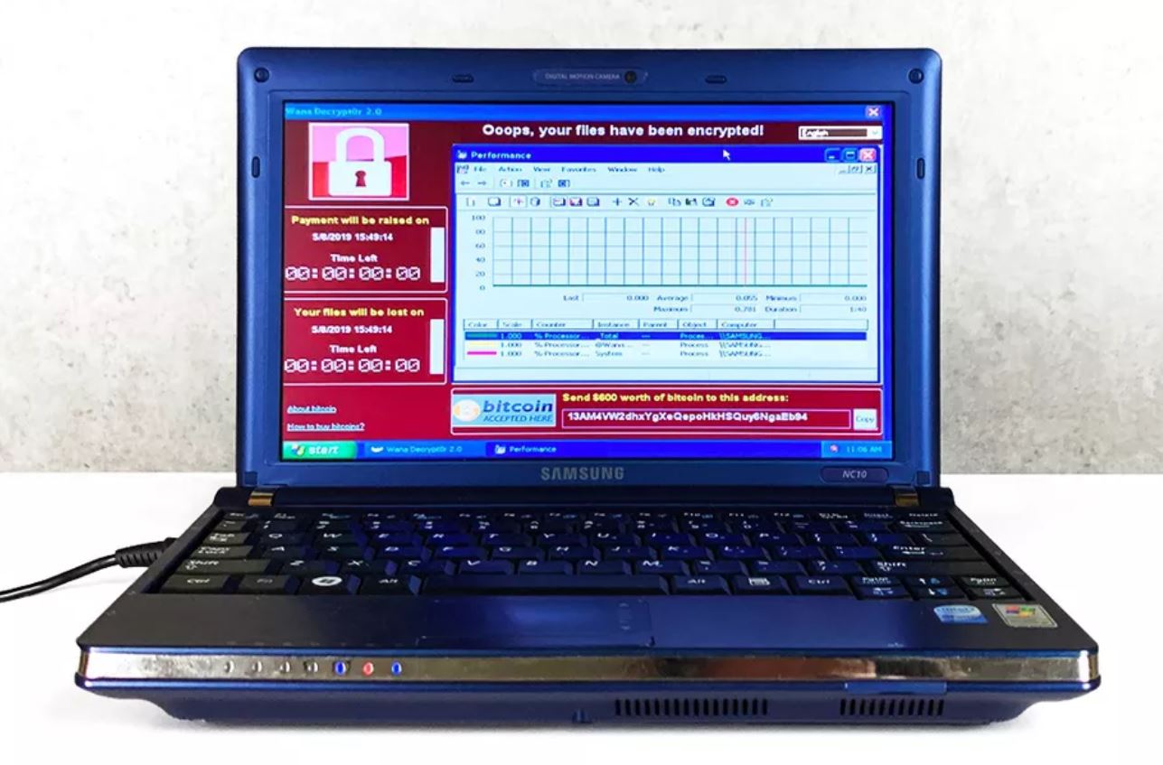 Un laptop infestato da sei dei più fetenti malware della storia è stato venduto per 1,34 milioni