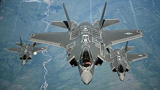 Presto gli F-35 voleranno in formazione con dei robot-gregari